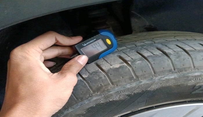 2023 Hyundai Creta EX 1.5 PETROL, Petrol, Manual, 34,002 km, tyre