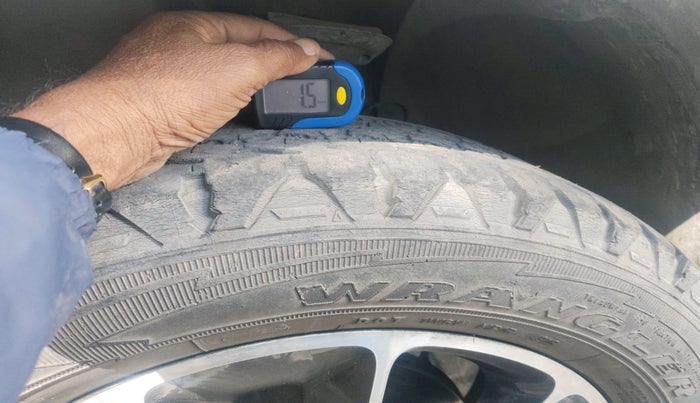 2017 Renault Duster 110 PS RXZ DIESEL, Diesel, Manual, 1,01,087 km, tyre