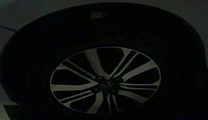 2022 Honda Amaze 1.2L I-VTEC VX CVT, Petrol, Automatic, 45,107 km, tyre