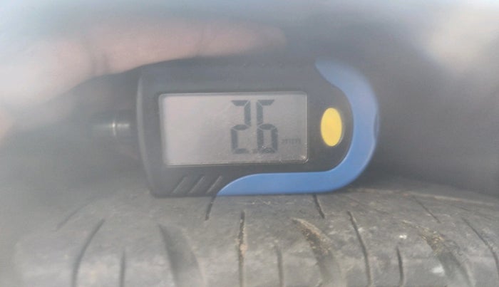 2014 Maruti Celerio VXI AMT, Petrol, Automatic, 73,925 km, tyre