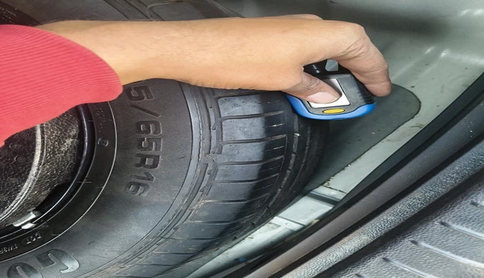 2016 Hyundai Creta SX PLUS 1.6 PETROL, Petrol, Manual, 57,664 km, tyre