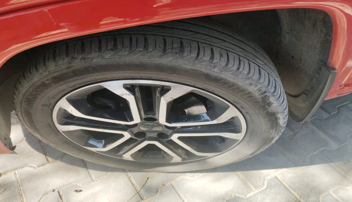 2023 Jeep Compass MODEL S (O) DIESEL 4X4 AT, Diesel, Automatic, 26,474 km, tyre