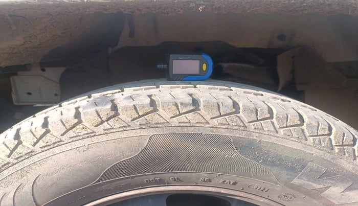 2019 Mahindra Bolero POWER PLUS ZLX, Diesel, Manual, 1,43,949 km, tyre