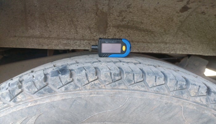 2019 Mahindra Bolero POWER PLUS ZLX, Diesel, Manual, 1,43,949 km, tyre