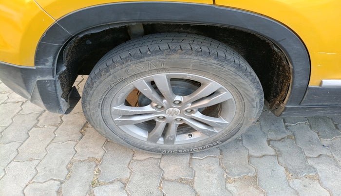 2016 Maruti Vitara Brezza ZDI PLUS DUAL TONE, Diesel, Manual, 94,891 km, tyre