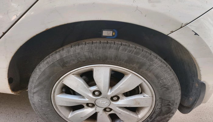 2012 Hyundai i20 SPORTZ 1.4 CRDI, Diesel, Manual, 1,05,427 km, tyre