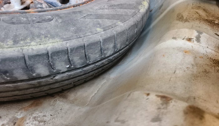 2012 Hyundai i20 SPORTZ 1.4 CRDI, Diesel, Manual, 1,05,427 km, tyre