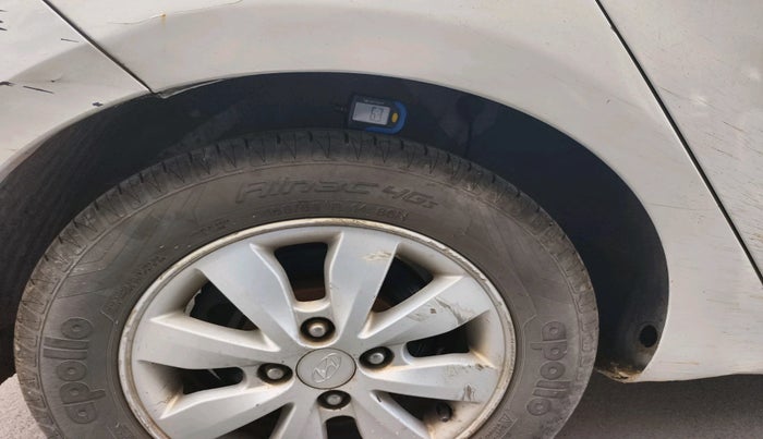 2012 Hyundai i20 SPORTZ 1.4 CRDI, Diesel, Manual, 1,05,427 km, tyre