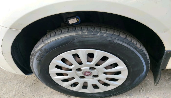 2016 Fiat Punto EVO DYNAMIC 1.3 MULTIJET 90 HP, Diesel, Manual, 47,827 km, tyre