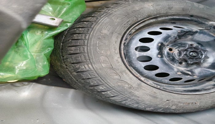 2019 Hyundai Grand i10 MAGNA 1.2 KAPPA VTVT, Petrol, Manual, 34,921 km, tyre