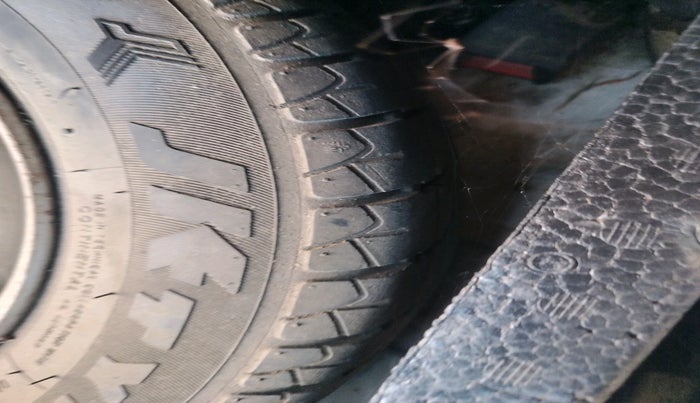 2012 Maruti Wagon R 1.0 LXI, Petrol, Manual, 60,000 km, tyre