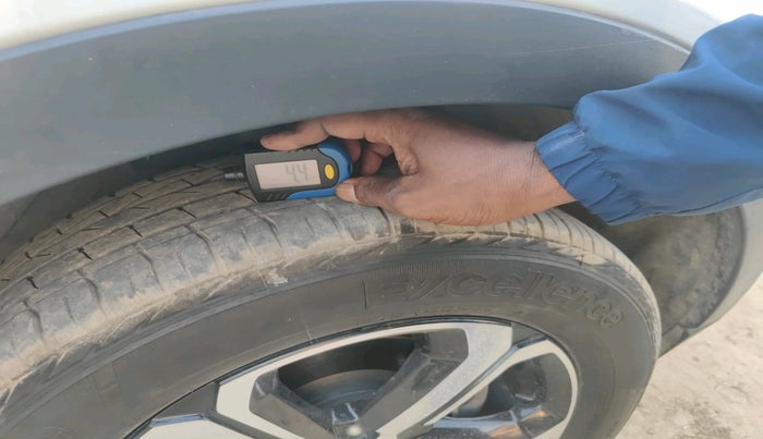 2022 Tata NEXON XZ PLUS PETROL, Petrol, Manual, 51,815 km, tyre