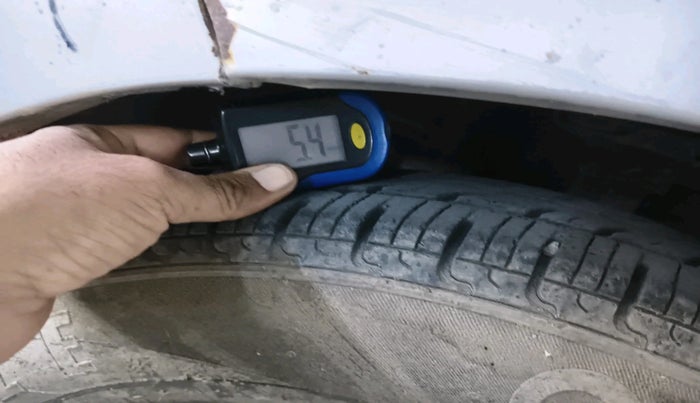 2016 Datsun Redi Go T (O), Petrol, Manual, 64,874 km, tyre