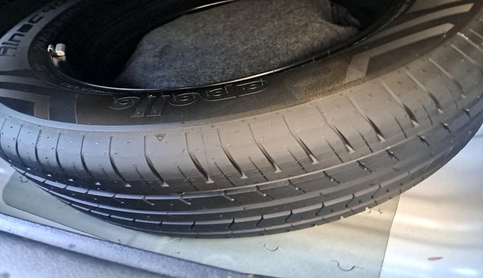 2023 Hyundai Creta SX (O) IVT 1.5 PETROL, Petrol, Automatic, 23,177 km, tyre