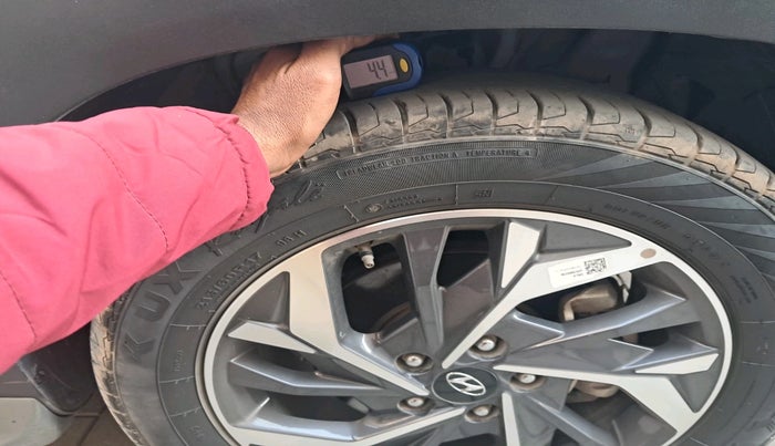 2023 Hyundai Creta SX (O) IVT 1.5 PETROL, Petrol, Automatic, 23,177 km, tyre