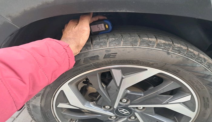 2023 Hyundai Creta SX (O) IVT 1.5 PETROL, Petrol, Automatic, 23,177 km, tyre