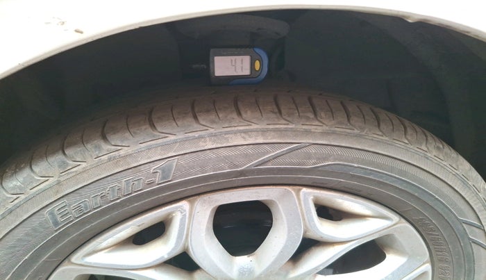 2017 Ford Ecosport TITANIUM 1.5L DIESEL, Diesel, Manual, 74,881 km, tyre