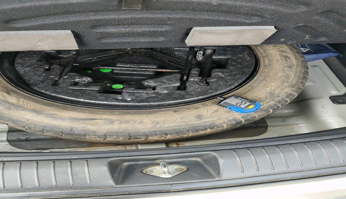 2016 Hyundai Creta SX (O) 1.6 DIESEL, Diesel, Manual, 78,431 km, tyre