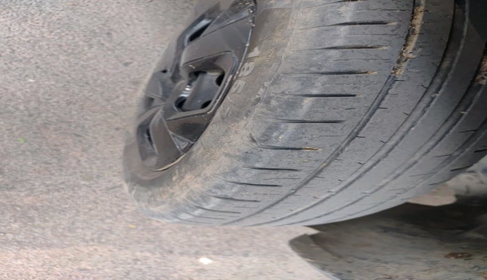 2023 Tata PUNCH ADVENTURE MT, Petrol, Manual, 37,792 km, tyre