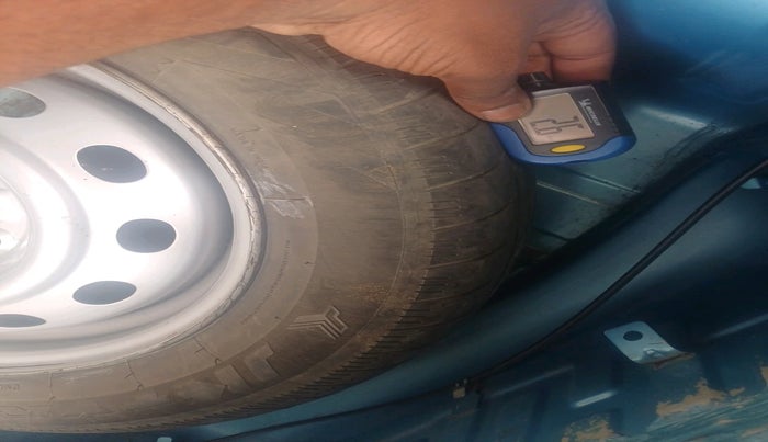 2017 Tata Tiago XZ PETROL, Petrol, Manual, 1,19,978 km, tyre