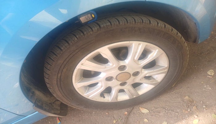 2017 Tata Tiago XZ PETROL, Petrol, Manual, 1,19,978 km, tyre