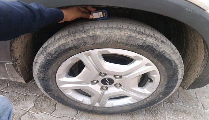 2022 KIA SONET HTK PLUS 1.0 IMT, Petrol, Manual, 54,732 km, tyre