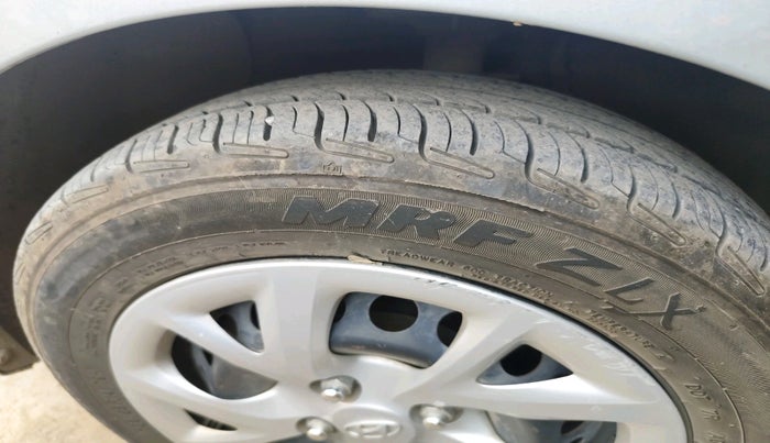 2019 Hyundai Grand i10 SPORTZ 1.2 KAPPA VTVT, Petrol, Manual, 1,11,021 km, tyre