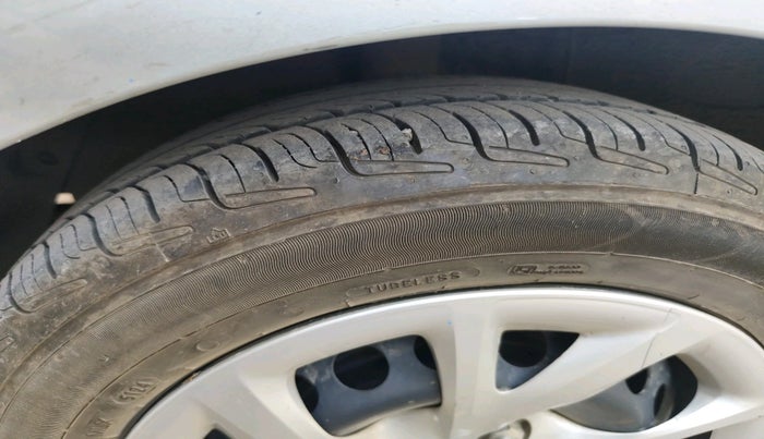 2019 Hyundai Grand i10 SPORTZ 1.2 KAPPA VTVT, Petrol, Manual, 1,11,021 km, tyre