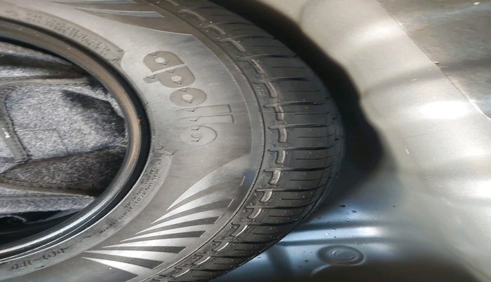 2023 Hyundai EXTER SX(O), Petrol, Manual, 14,475 km, tyre