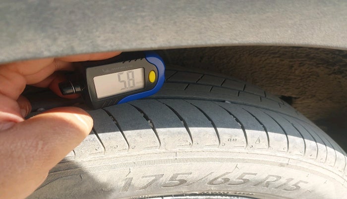 2023 Hyundai EXTER SX(O), Petrol, Manual, 14,475 km, tyre