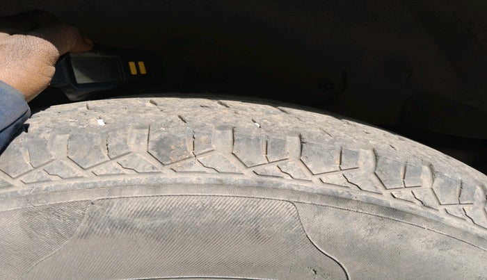 2022 Mahindra Thar LX D AT 4WD HT, Diesel, Automatic, 57,678 km, tyre