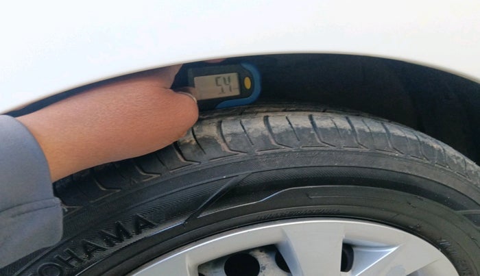 2016 Hyundai Grand i10 SPORTZ 1.2 KAPPA VTVT, Petrol, Manual, 47,369 km, tyre