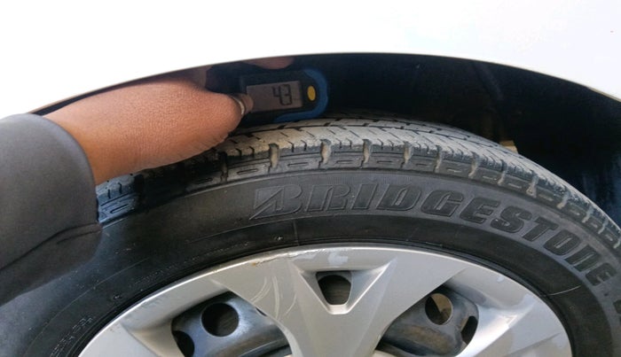 2016 Hyundai Grand i10 SPORTZ 1.2 KAPPA VTVT, Petrol, Manual, 47,369 km, tyre