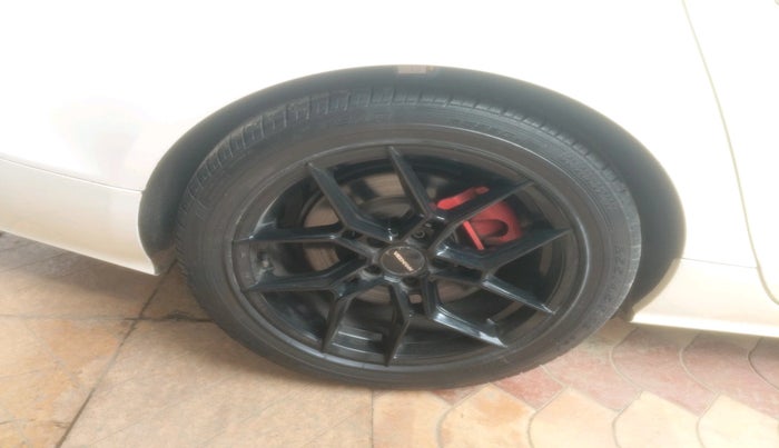 2011 Audi A7 SPORTBACK 3.0 TDI QUATTRO, Diesel, Automatic, 60,935 km, tyre