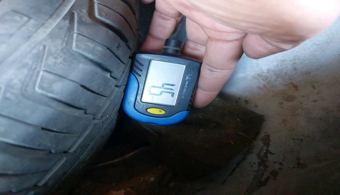 2011 Maruti Alto K10 VXI, Petrol, Manual, 72,273 km, tyre