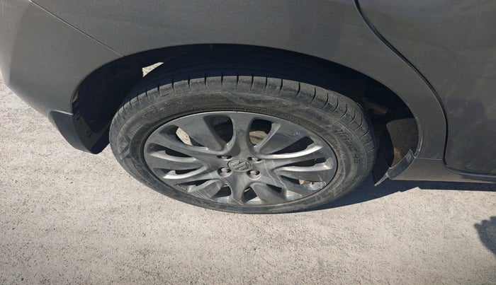 2016 Maruti Baleno ALPHA PETROL 1.2, Petrol, Manual, 41,432 km, tyre