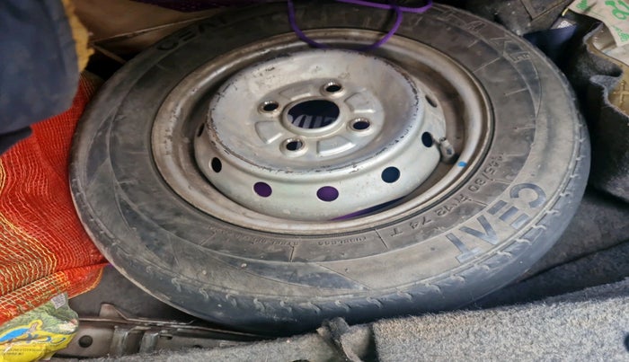 2010 Maruti Alto LXI, Petrol, Manual, 1,68,951 km, tyre