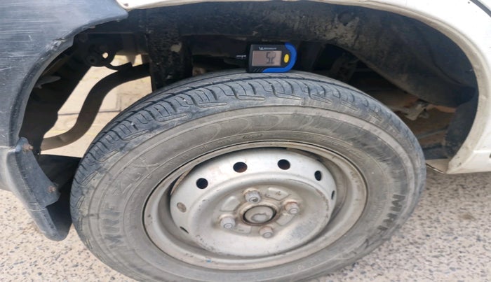 2010 Maruti Alto LXI, Petrol, Manual, 1,68,951 km, tyre