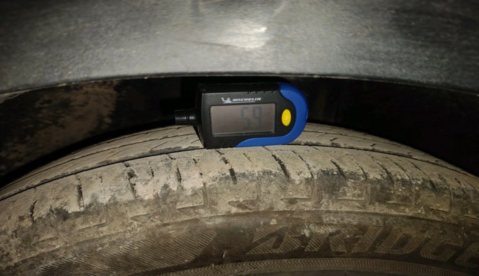 2020 Maruti IGNIS ALPHA 1.2, Petrol, Manual, 54,044 km, tyre