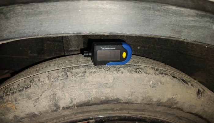 2020 Maruti IGNIS ALPHA 1.2, Petrol, Manual, 54,044 km, tyre