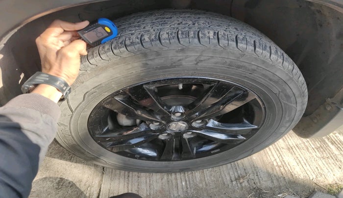 2019 Maruti Vitara Brezza ZDI PLUS AMT, Diesel, Automatic, 78,409 km, tyre