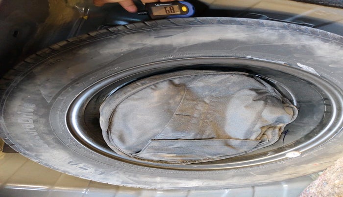 2022 Tata PUNCH ADVENTURE AMT, Petrol, Automatic, 12,147 km, tyre