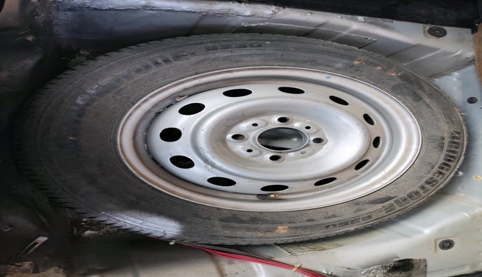 2017 Tata Tiago XZ PETROL, Petrol, Manual, 1,07,113 km, tyre