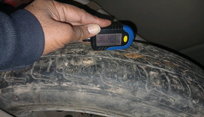 2018 Maruti Celerio VXI CNG, Petrol, Manual, 1,69,809 km, tyre