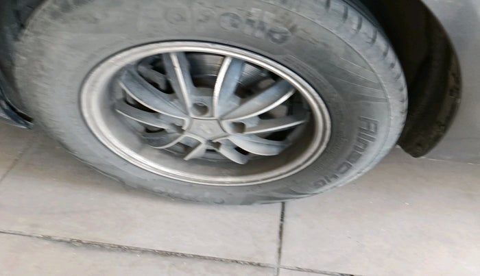 2012 Nissan Sunny XL DIESEL, Diesel, Manual, 1,96,303 km, tyre