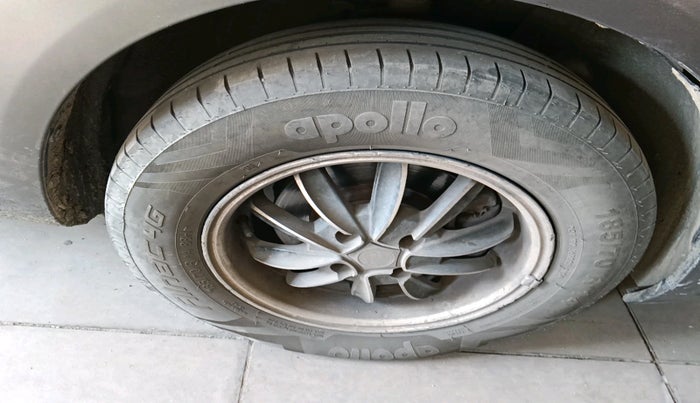 2012 Nissan Sunny XL DIESEL, Diesel, Manual, 1,96,303 km, tyre