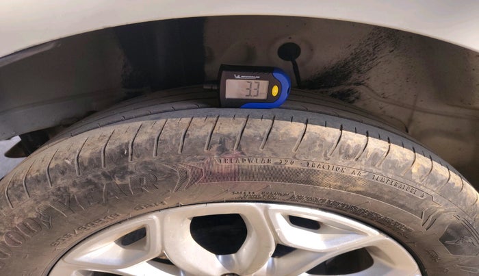 2013 Ford Ecosport TITANIUM 1.5L DIESEL, Diesel, Manual, 1,12,506 km, tyre