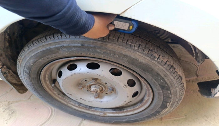 2016 Tata Zest XE 75PS DIESEL, Diesel, Manual, 43,339 km, tyre