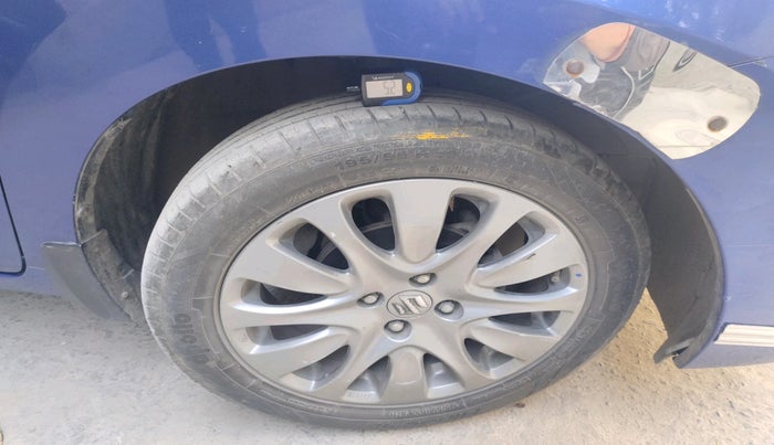 2017 Maruti Baleno ZETA CVT PETROL 1.2, Petrol, Automatic, 25,575 km, tyre