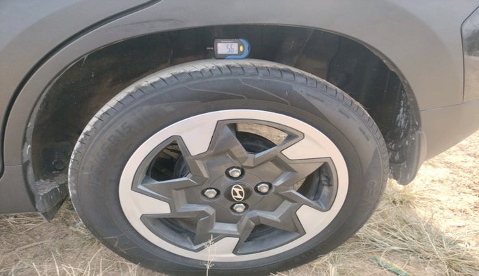 2023 Hyundai EXTER SX 1.2 MT, Petrol, Manual, 8,550 km, tyre